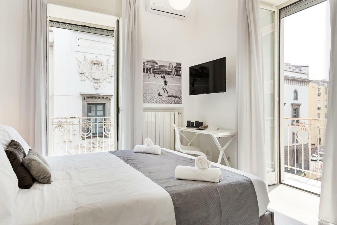 Napoli Suite Caravaggio Apartment Luaran gambar