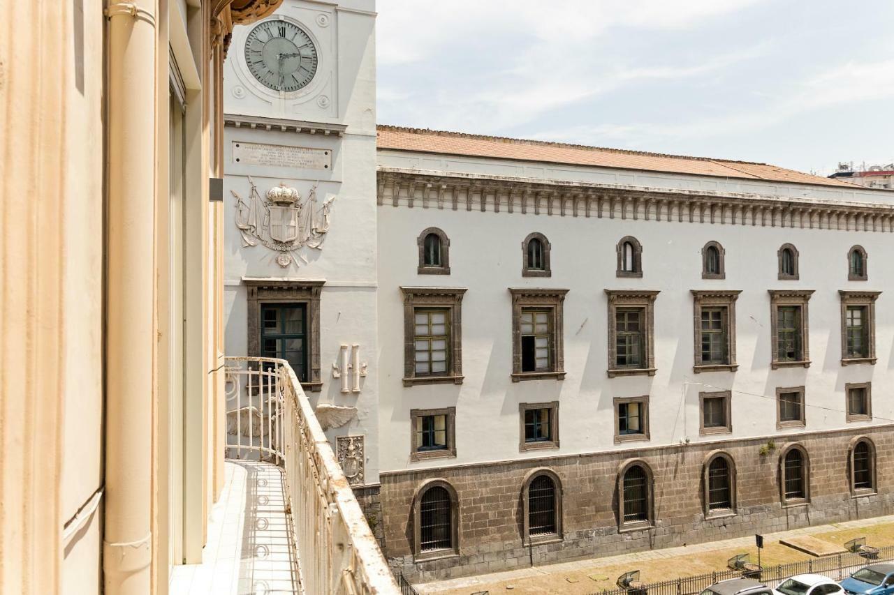 Napoli Suite Caravaggio Apartment Luaran gambar